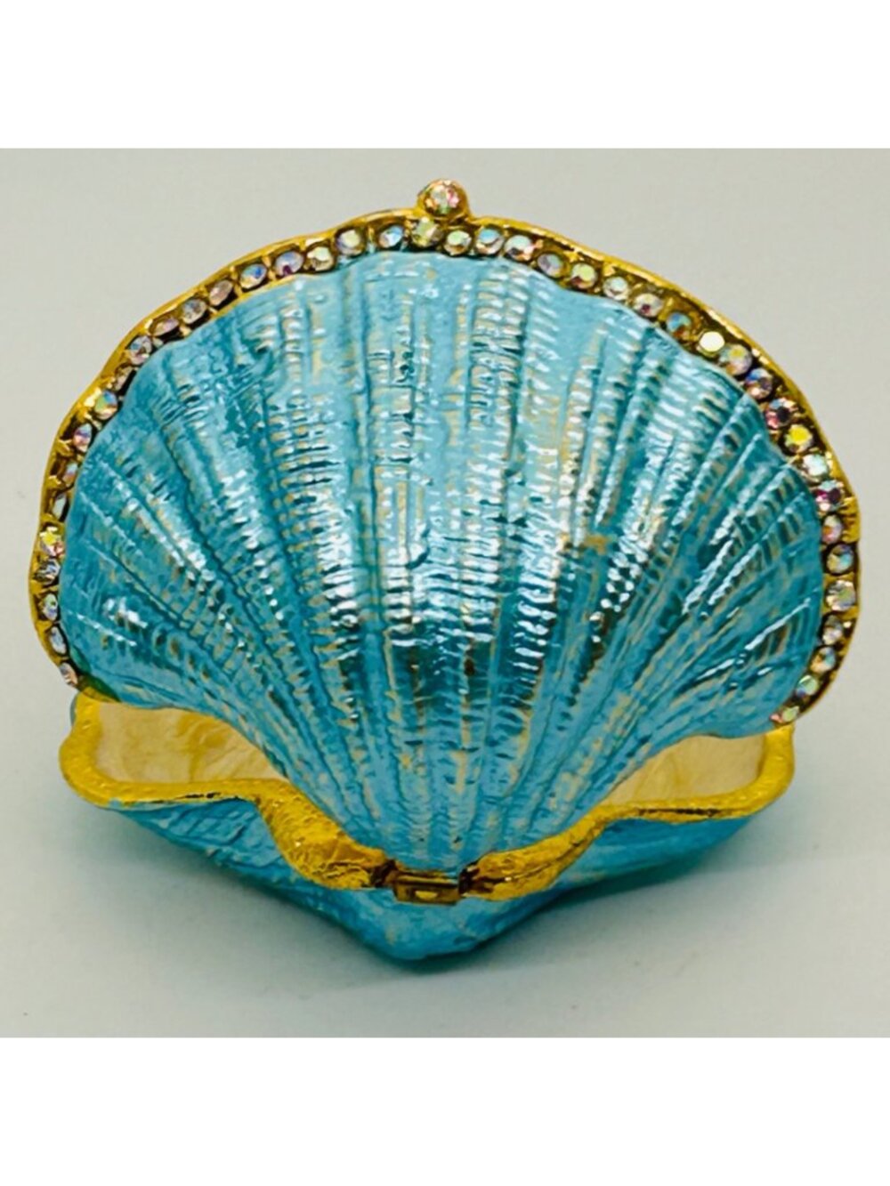 Turquoise Enamel Clamshell Trinket Box With Rhinestones Pearl-Inlaid Interior - Picture 6 of 12